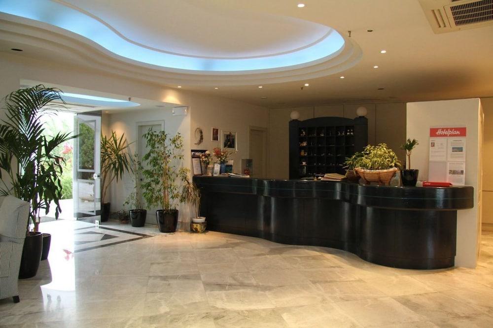 Mantenia Hotel Platanes  Eksteriør billede
